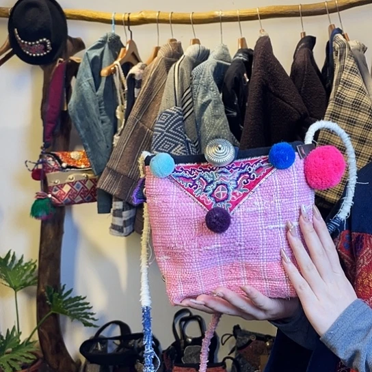 织绣手工制作包包