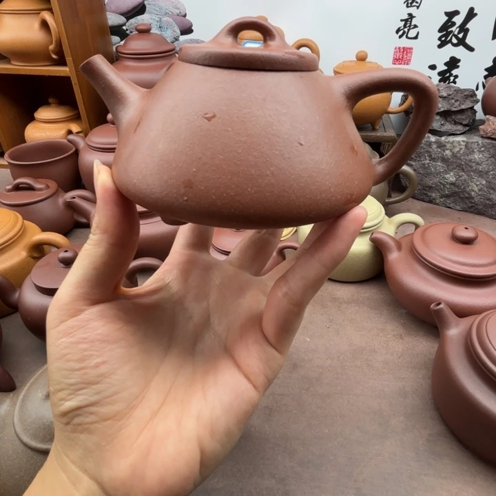 紫砂茶壶青段  微瑕  子冶石瓢  230
