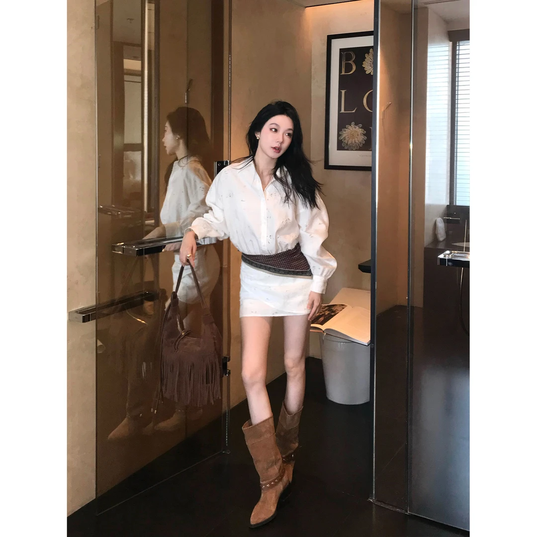 区区欧阳 镂空长袖衬衫连衣裙春季白色辣妹收腰短裙显瘦裙子女