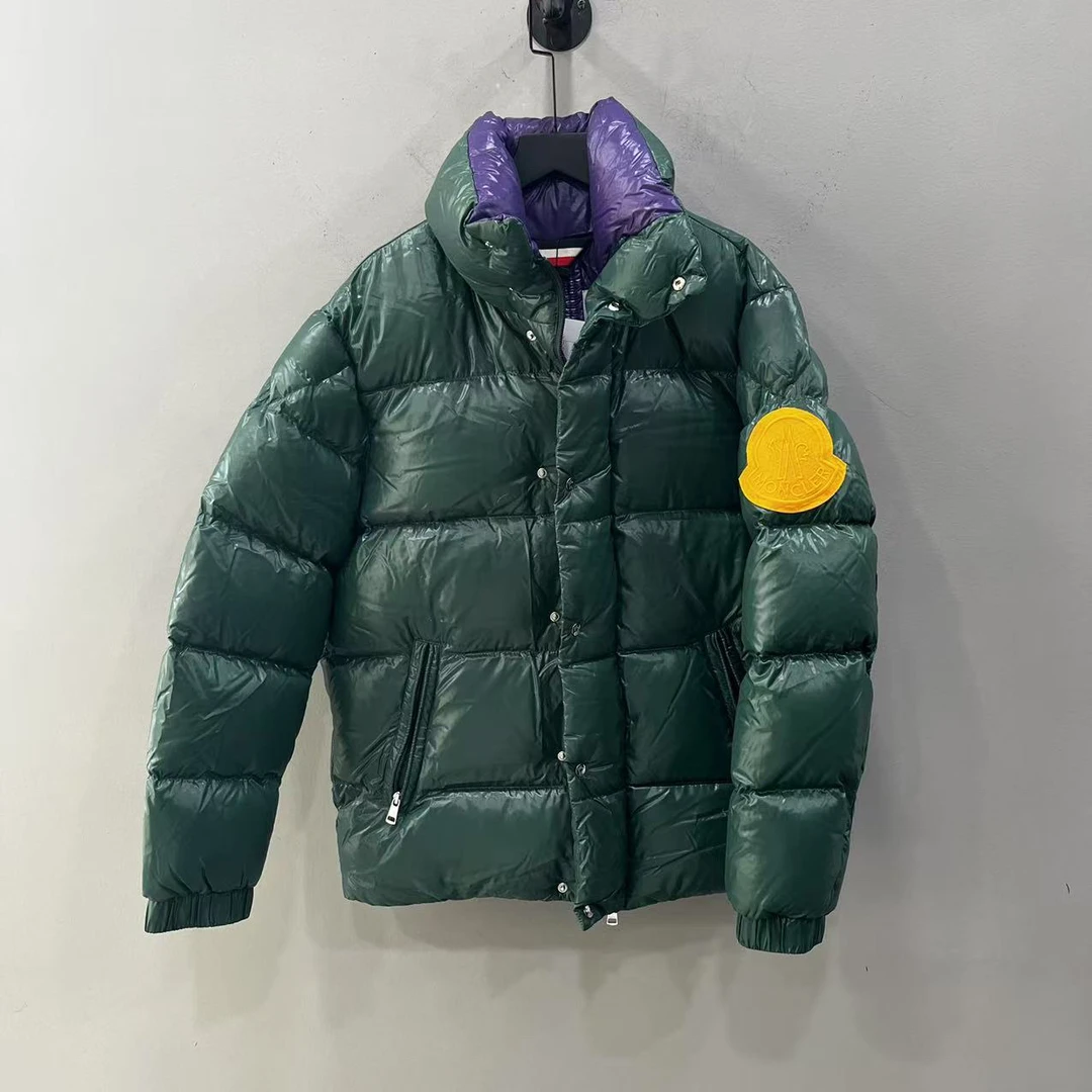 99新 MONCLER 肩宽50胸围116衣长61
