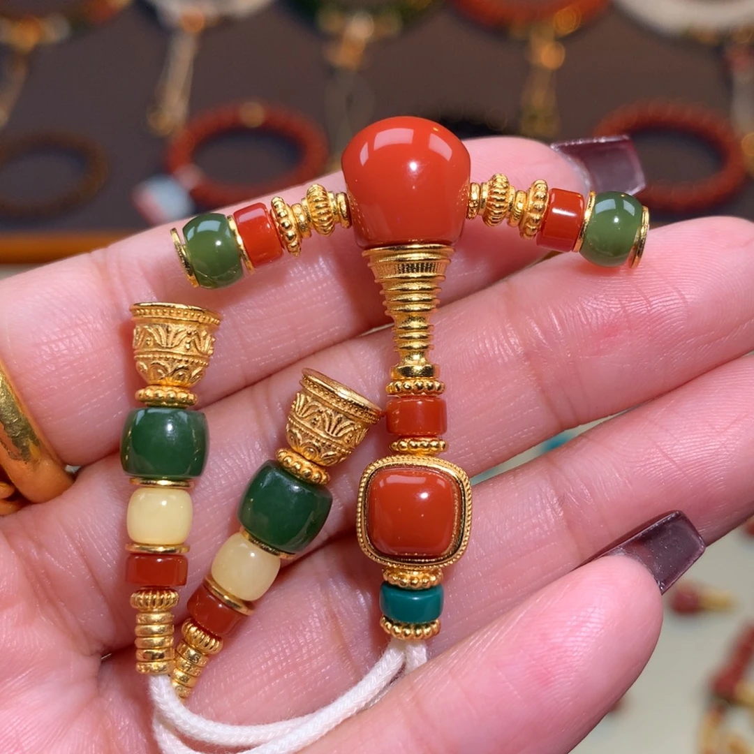 南红玛瑙未镶嵌颈饰