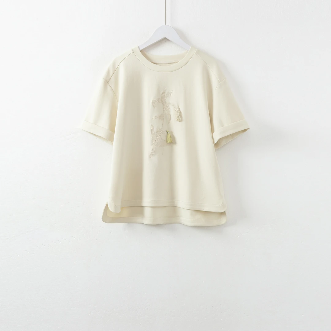 几里与麻【花含珊】百搭设计感提花精致T恤 衣长58 胸围108 2021882