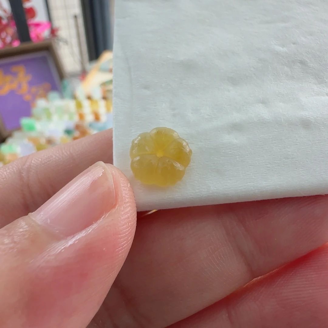 未镶嵌定制翡翠定制翡翠毛货不退不换