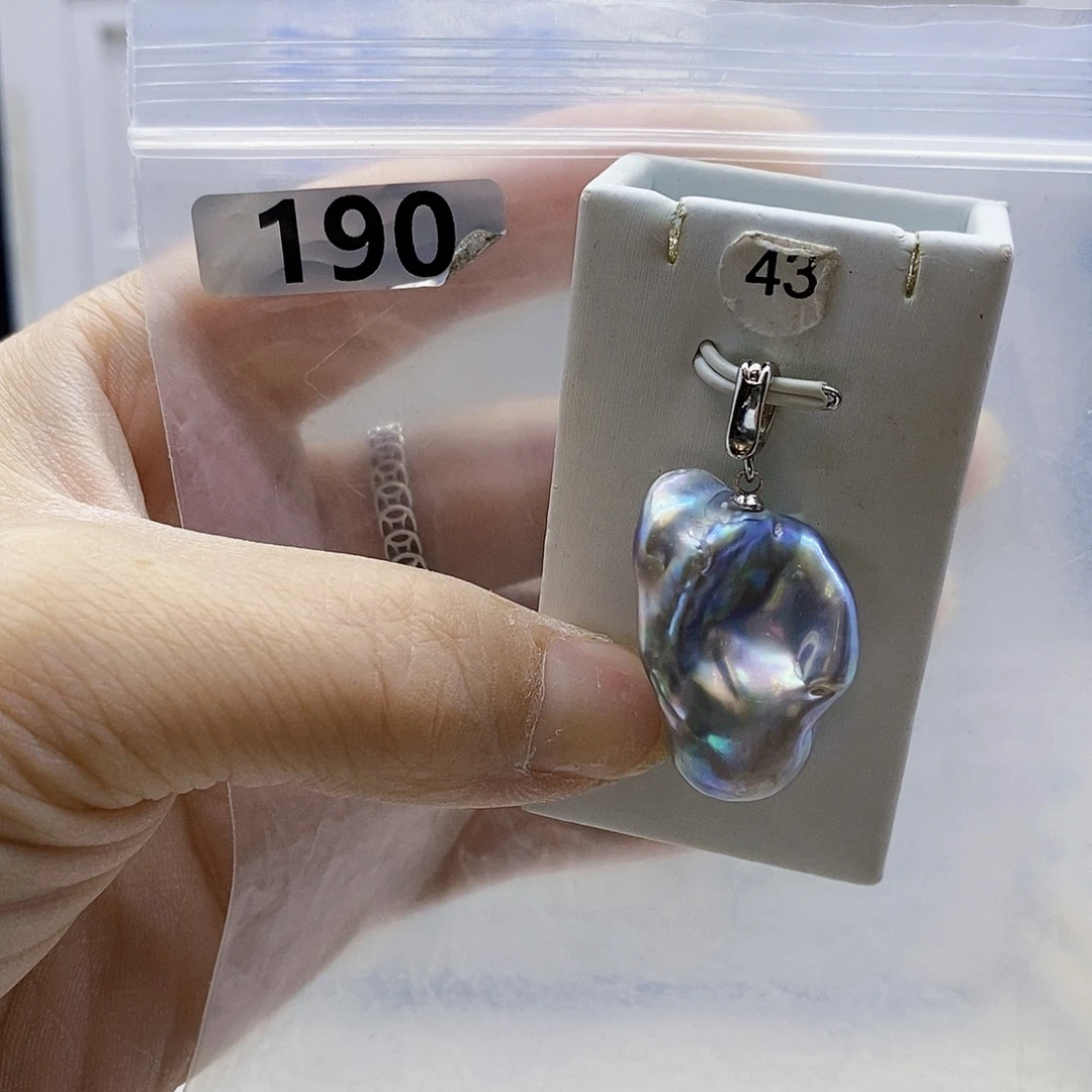 颈饰合金淡水珍珠