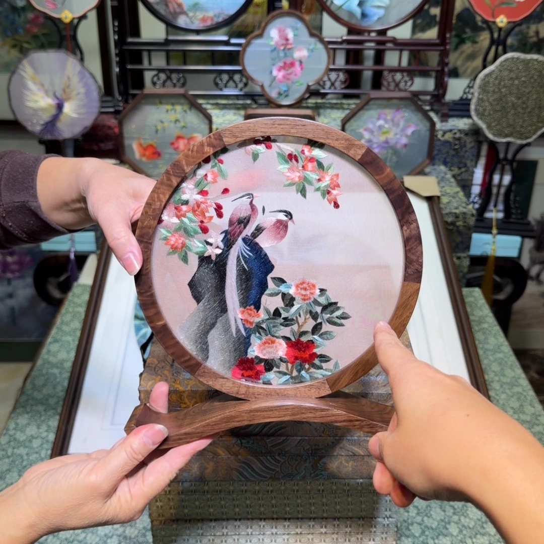 刺绣手工苏绣工艺制作技艺精湛