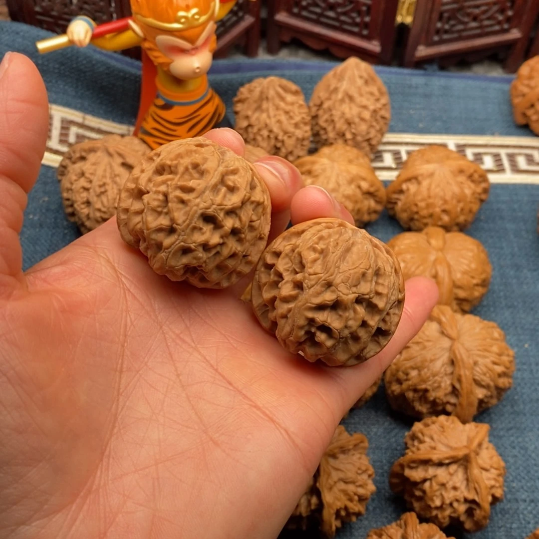 文玩核桃把件37.5球苹果