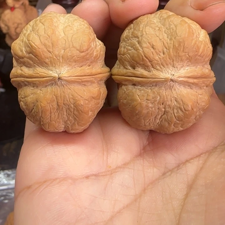 文玩核桃吊坠云鼎方块38