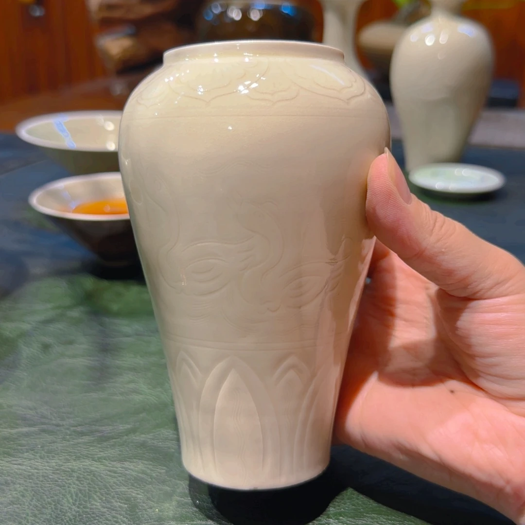 全手仿古胎釉 观～音瓶 15.5cm高