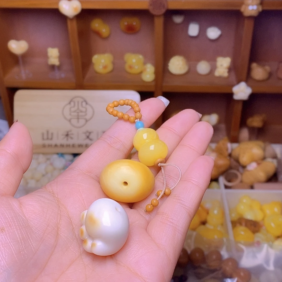 小***哟猴头核桃吊坠元宝猫爪葫芦提溜
