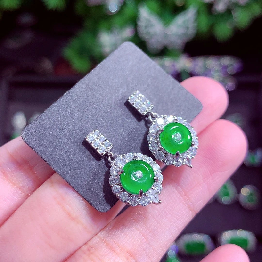 颈饰未镶嵌翡翠天然