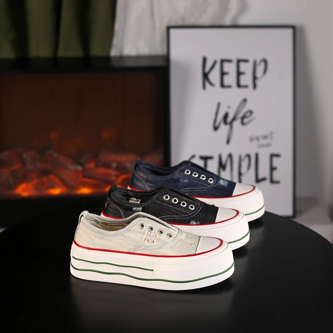 【淘爱朵●素锦】时尚厚底增高5cm潮流百搭女士休闲鞋589-9