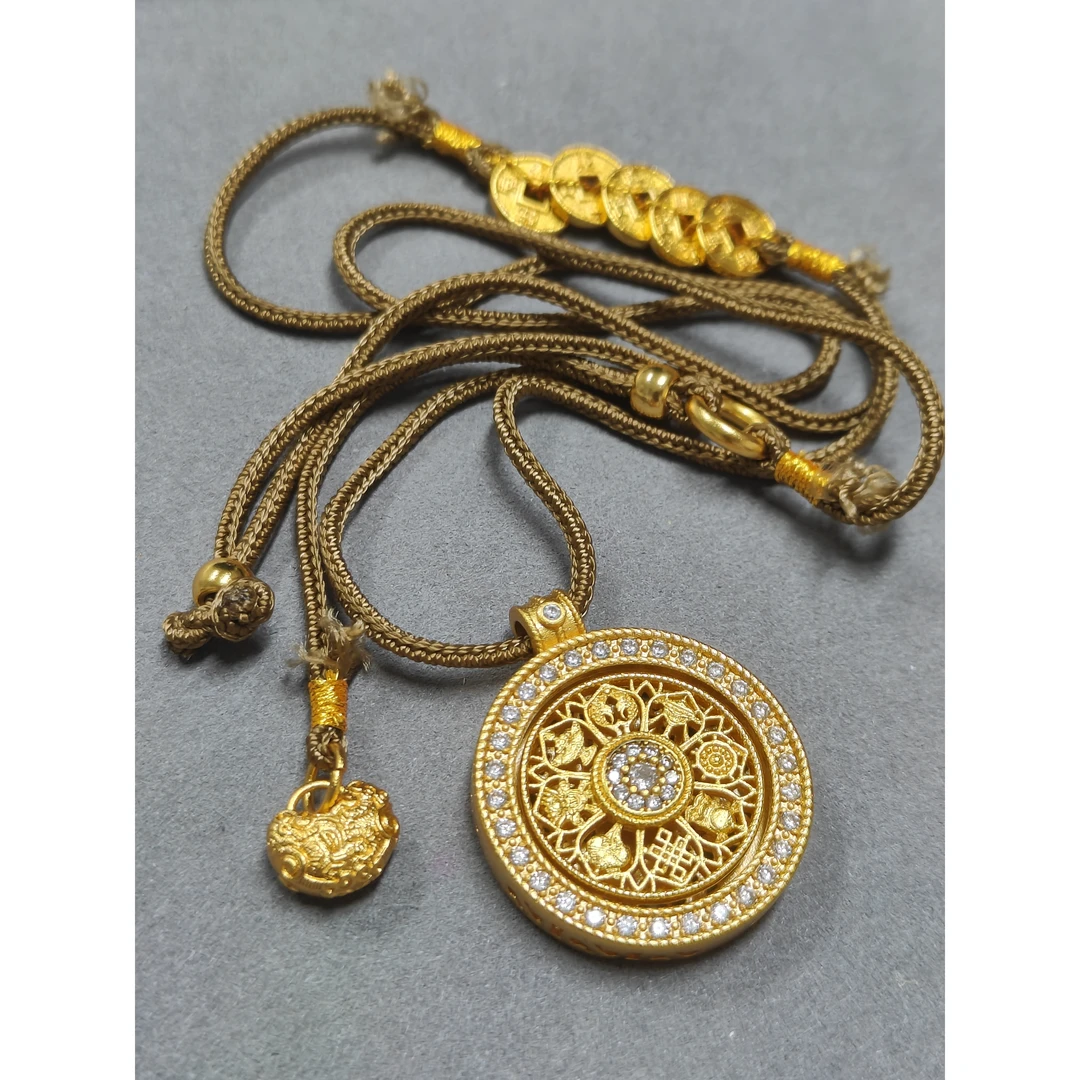 大气镶嵌贵气十足款吊坠A105