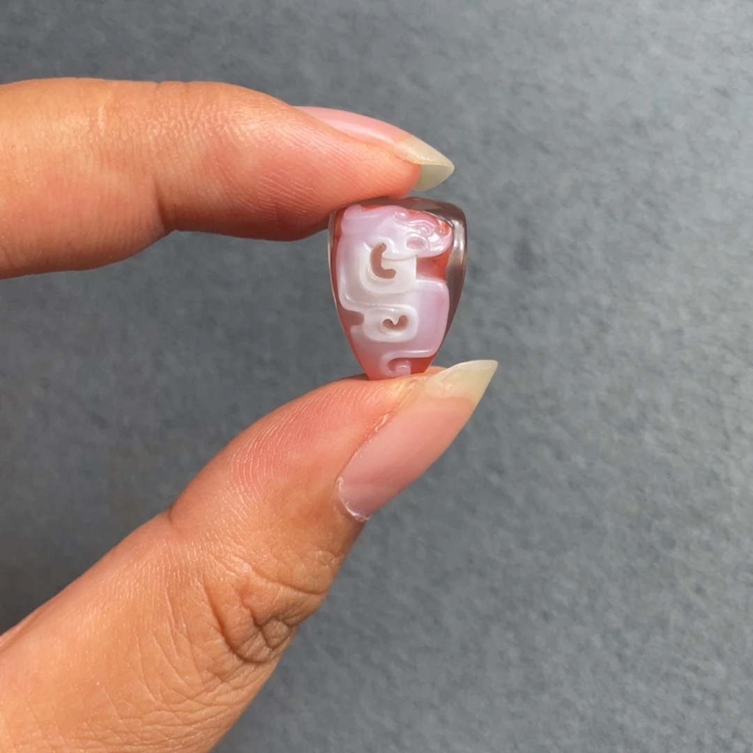 南红玛瑙未镶嵌颈饰