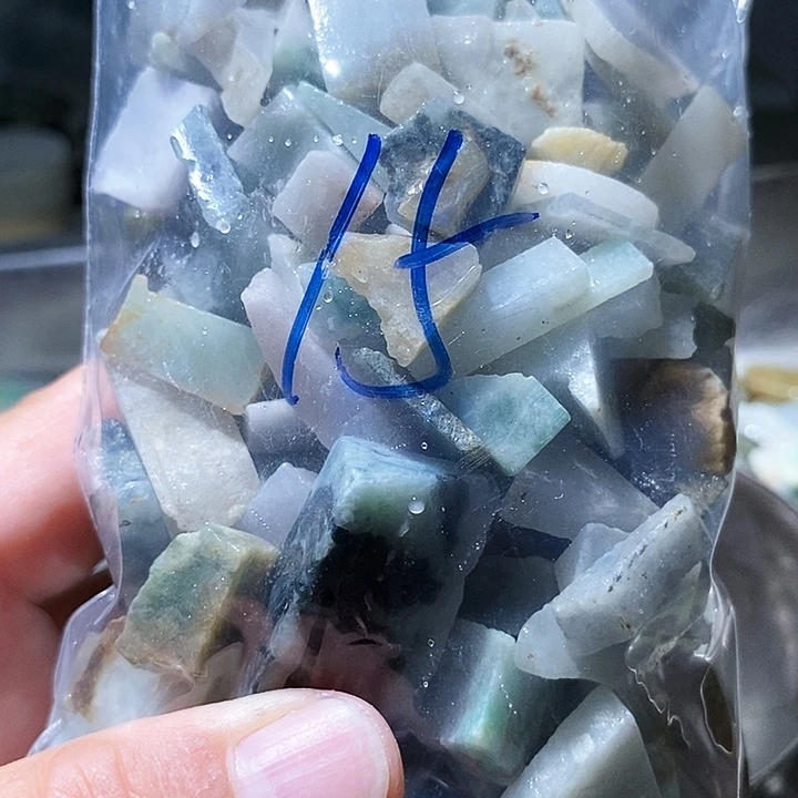 散珠翡翠鱼缸料15