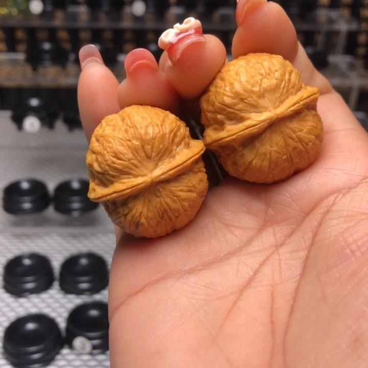 橄榄核吊坠阿*18玄武绣球