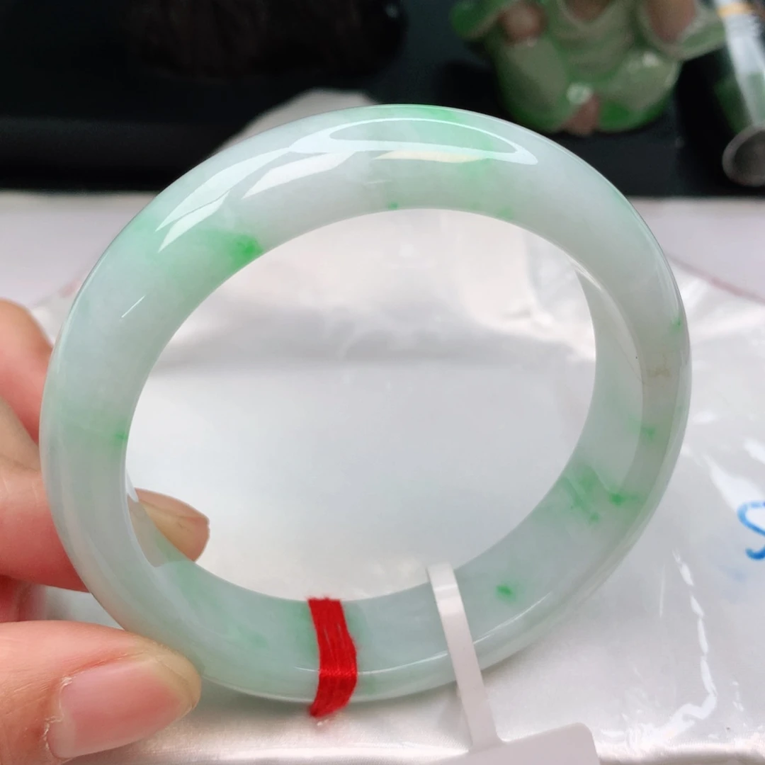 未镶嵌手镯翡翠翡翠手镯