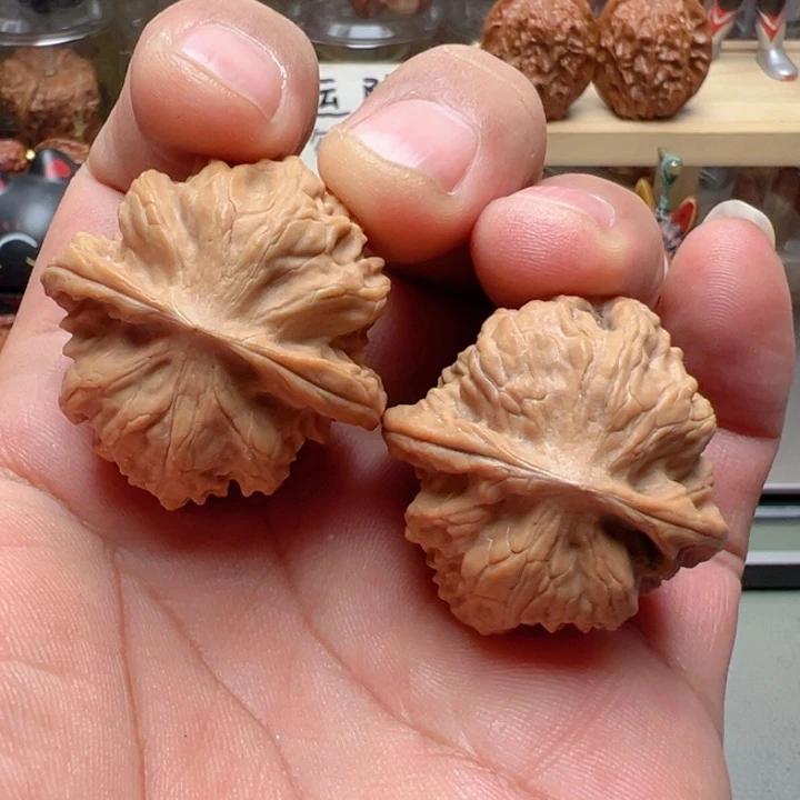 文玩核桃吊坠37尺全品野狼