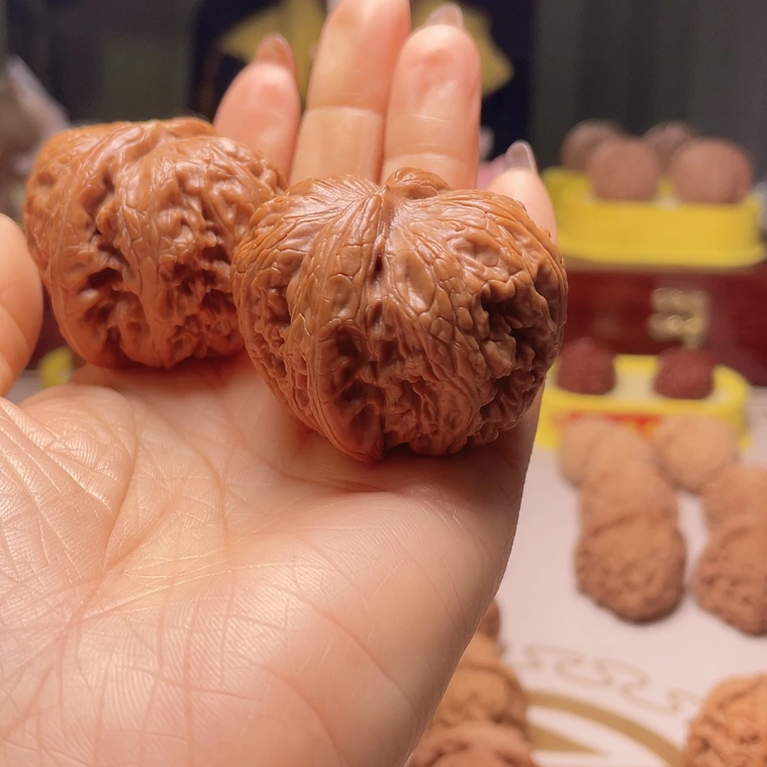 8***s文玩核桃吊坠元宝