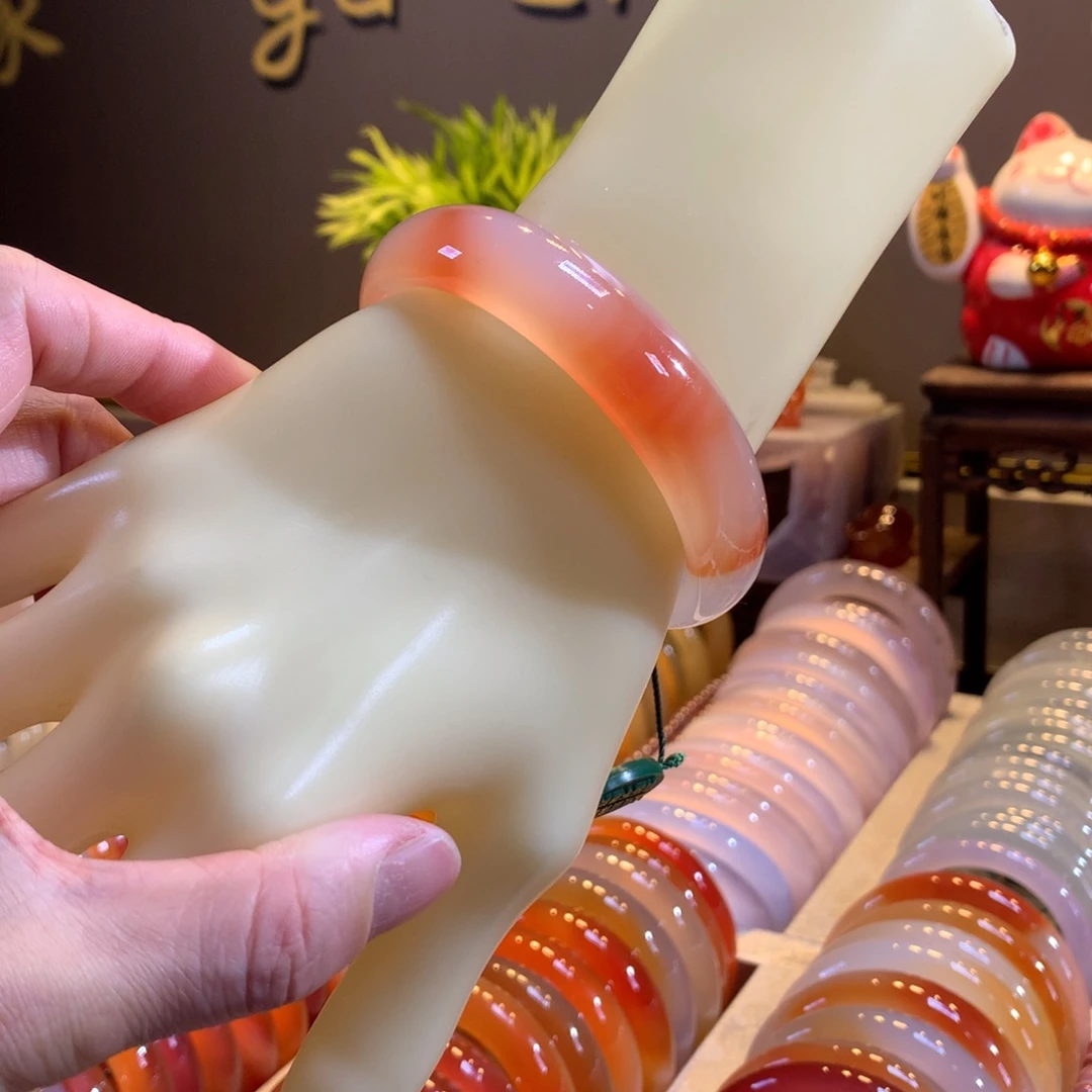 玛瑙/玉髓未镶嵌手镯10水蜜桃