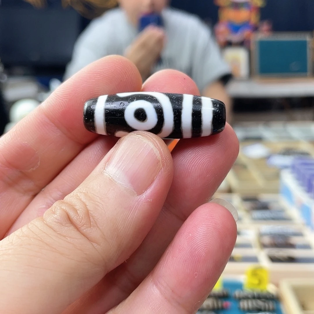 刘***铮玛瑙/玉髓颈饰未镶嵌