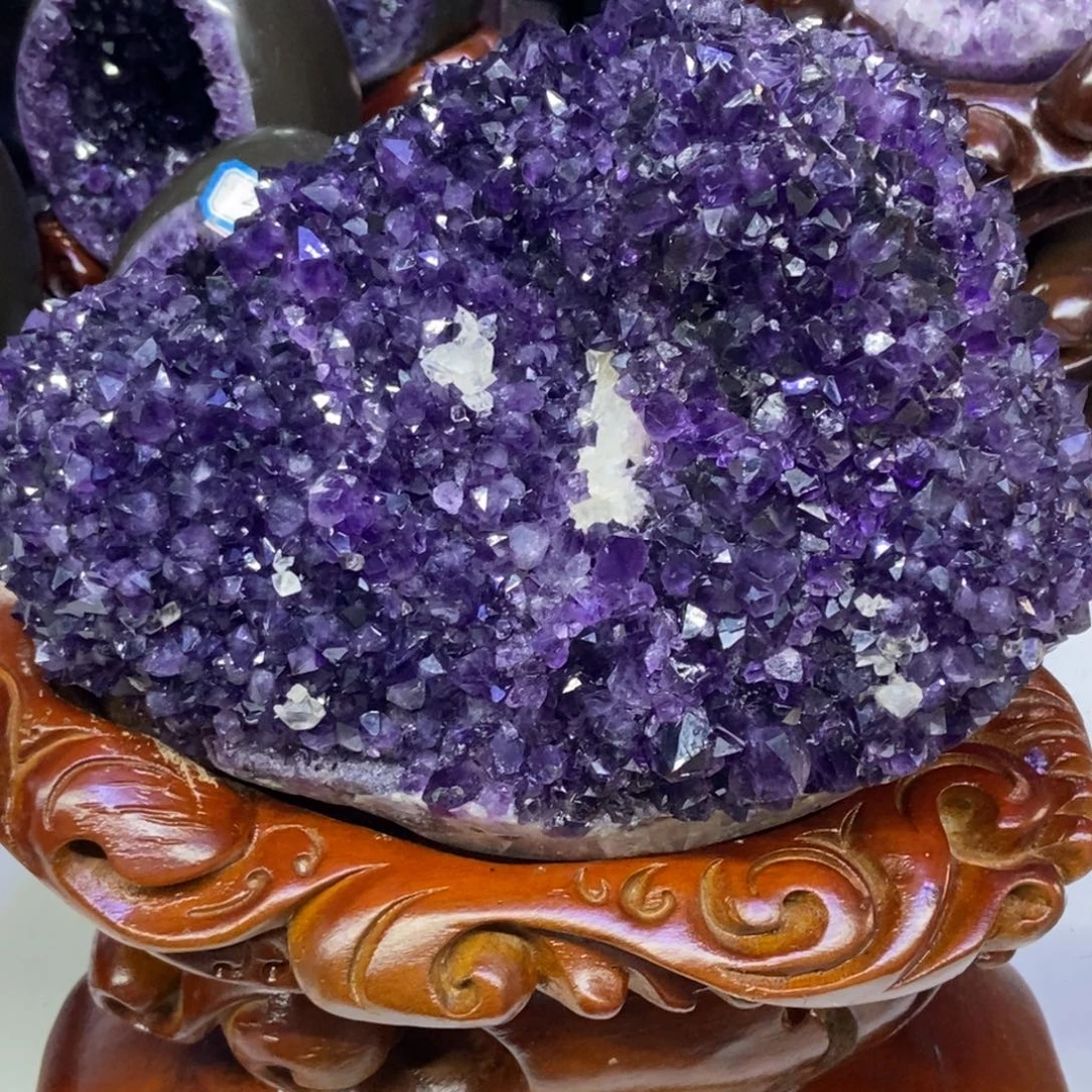 紫晶未镶嵌大型摆件（非配饰）