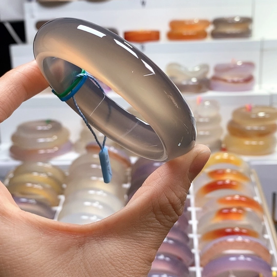 玛瑙/玉髓未镶嵌手镯