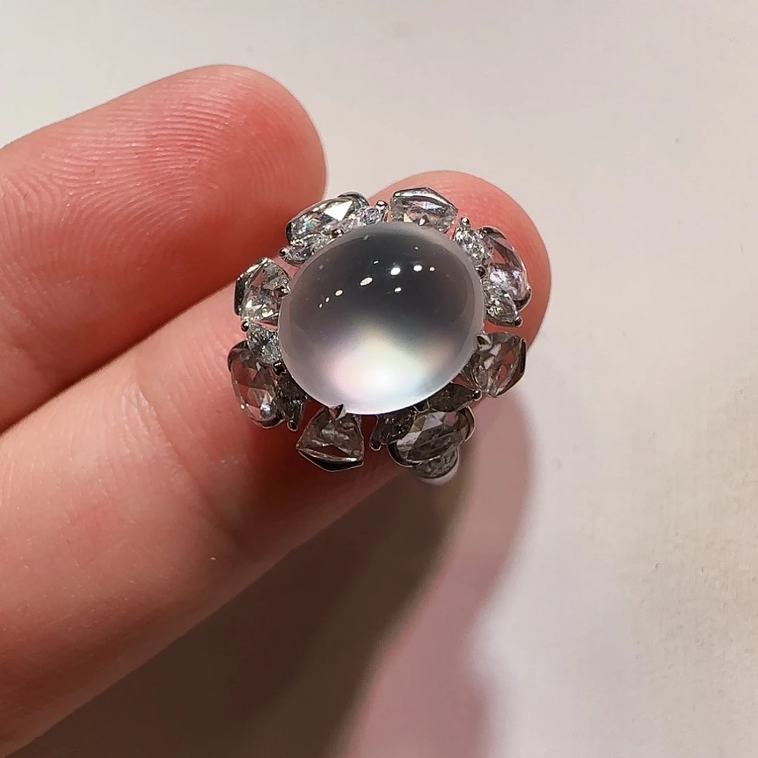 翡翠18K金镶嵌戒指戒指