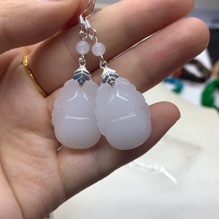 合金颈饰玛瑙/玉髓吊坠