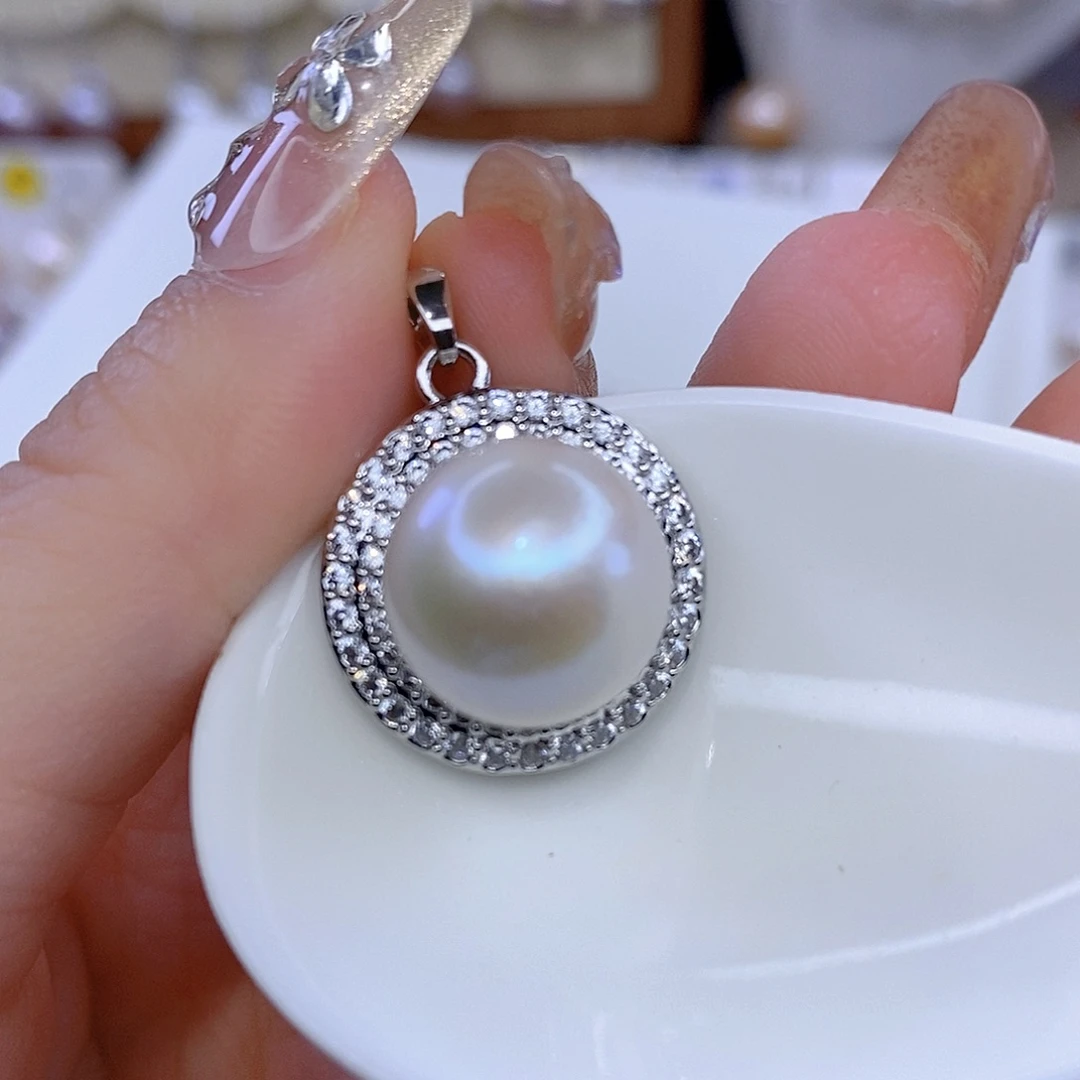 合金淡水珍珠颈饰