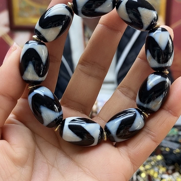 玛瑙/玉髓合金颈饰