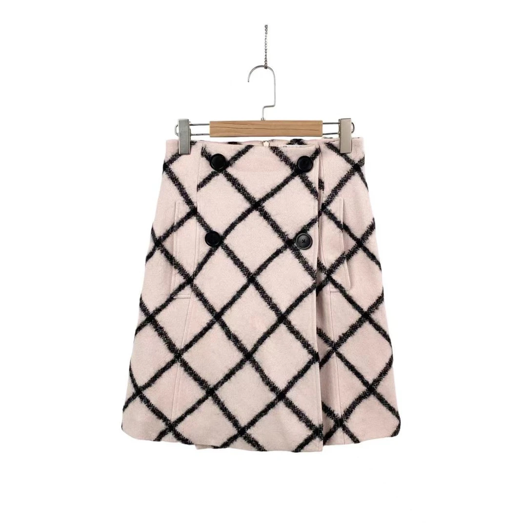 95新 DIOR/迪奥 aa1029 格纹针织A字半裙 40码 轻微瑕疵 95新