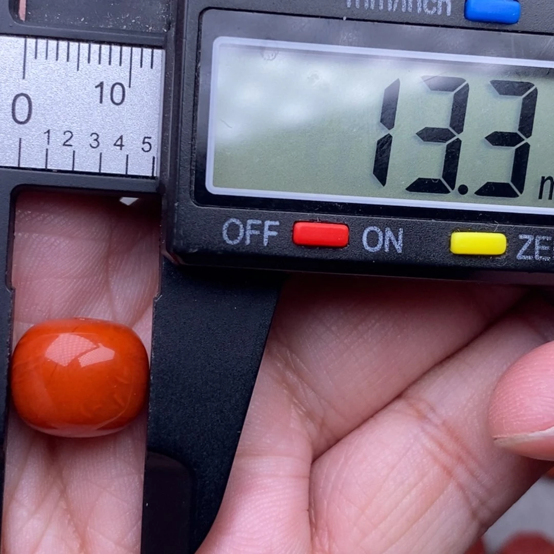 南红玛瑙配饰未镶嵌微瑕