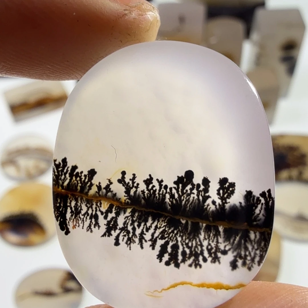 玛瑙/玉髓未镶嵌珠宝半成品