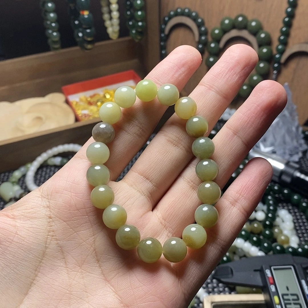 和田玉未镶嵌手串6