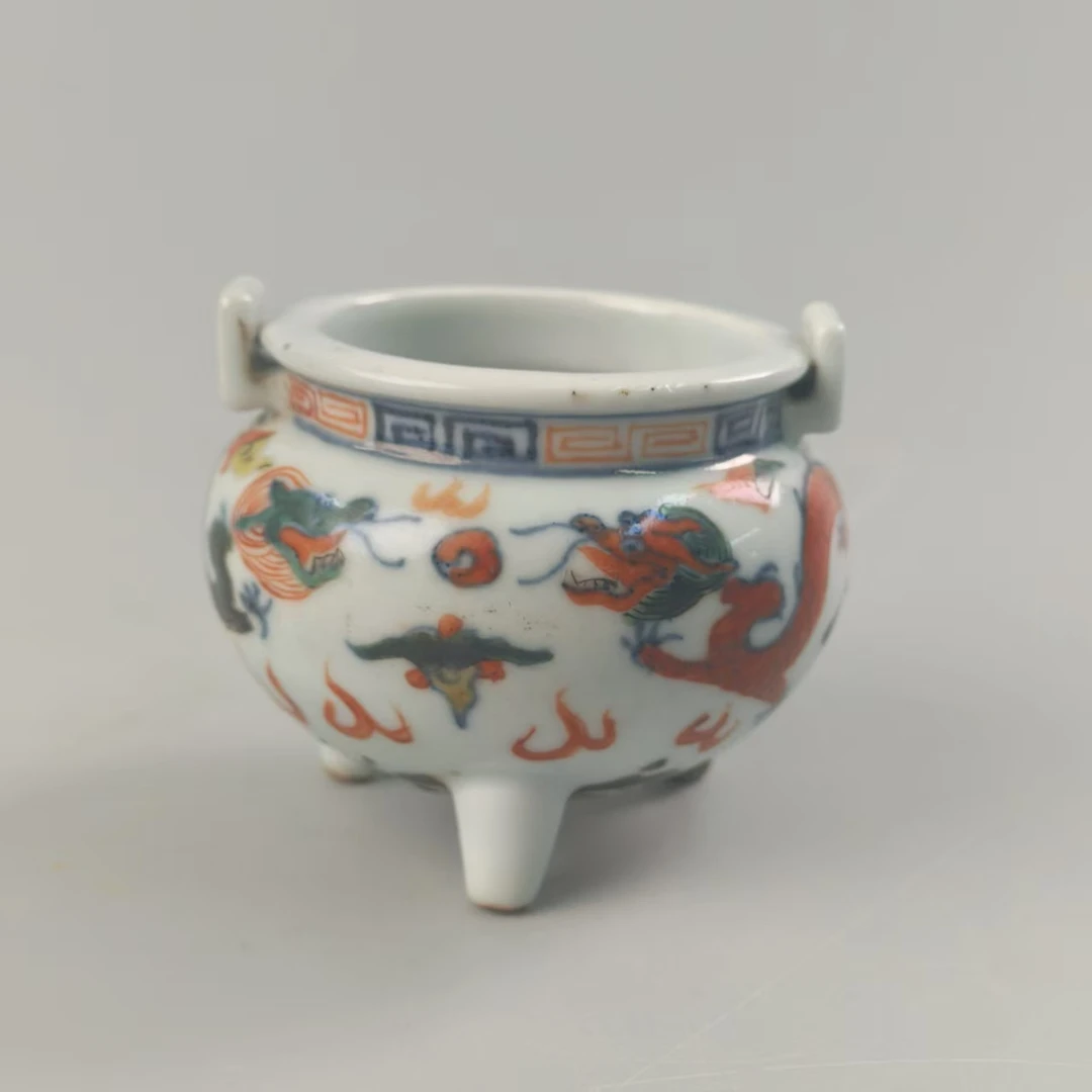 青花加彩三足炉6160067