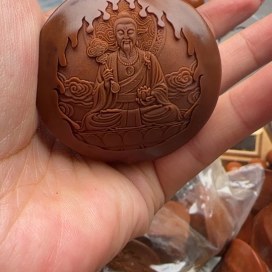 橄榄核手串橄榄雕工艺的