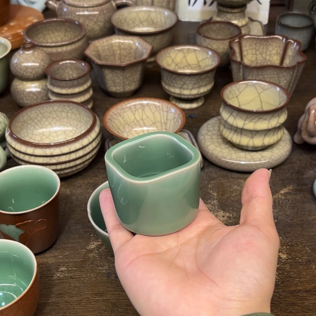 青瓷微瑕浮力特价