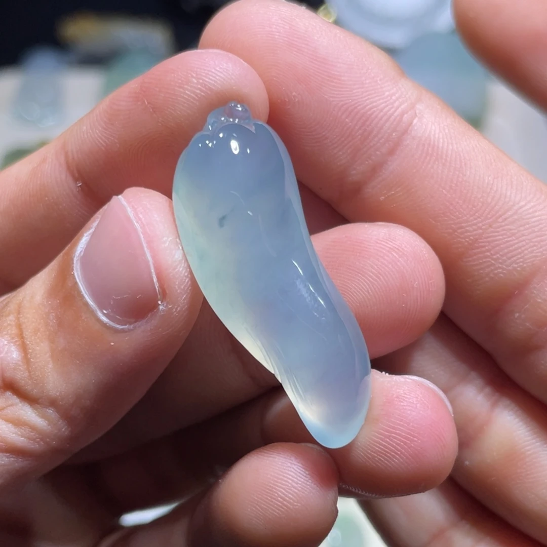 颈饰未镶嵌翡翠小辣椒