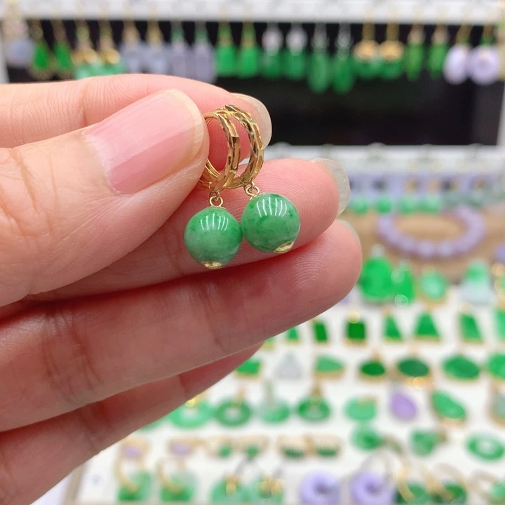 翡翠18K金镶嵌耳饰