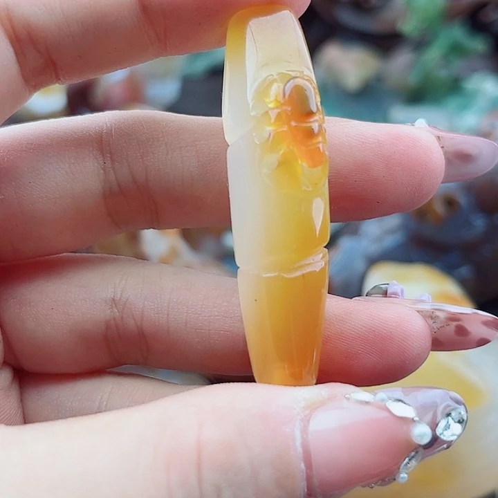 未镶嵌玛瑙手饰吊坠