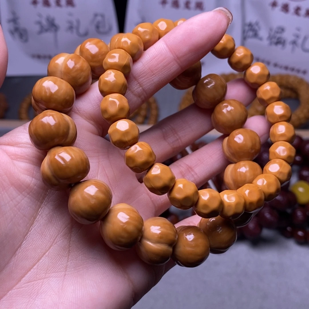 手串猴头核桃屁桃小奶酪