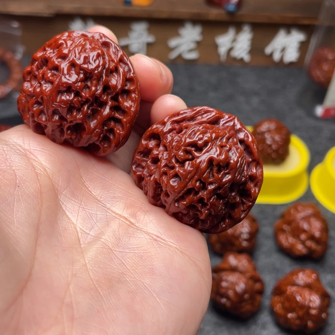 文玩核桃吊坠文玩核桃 手把件 南将石 40