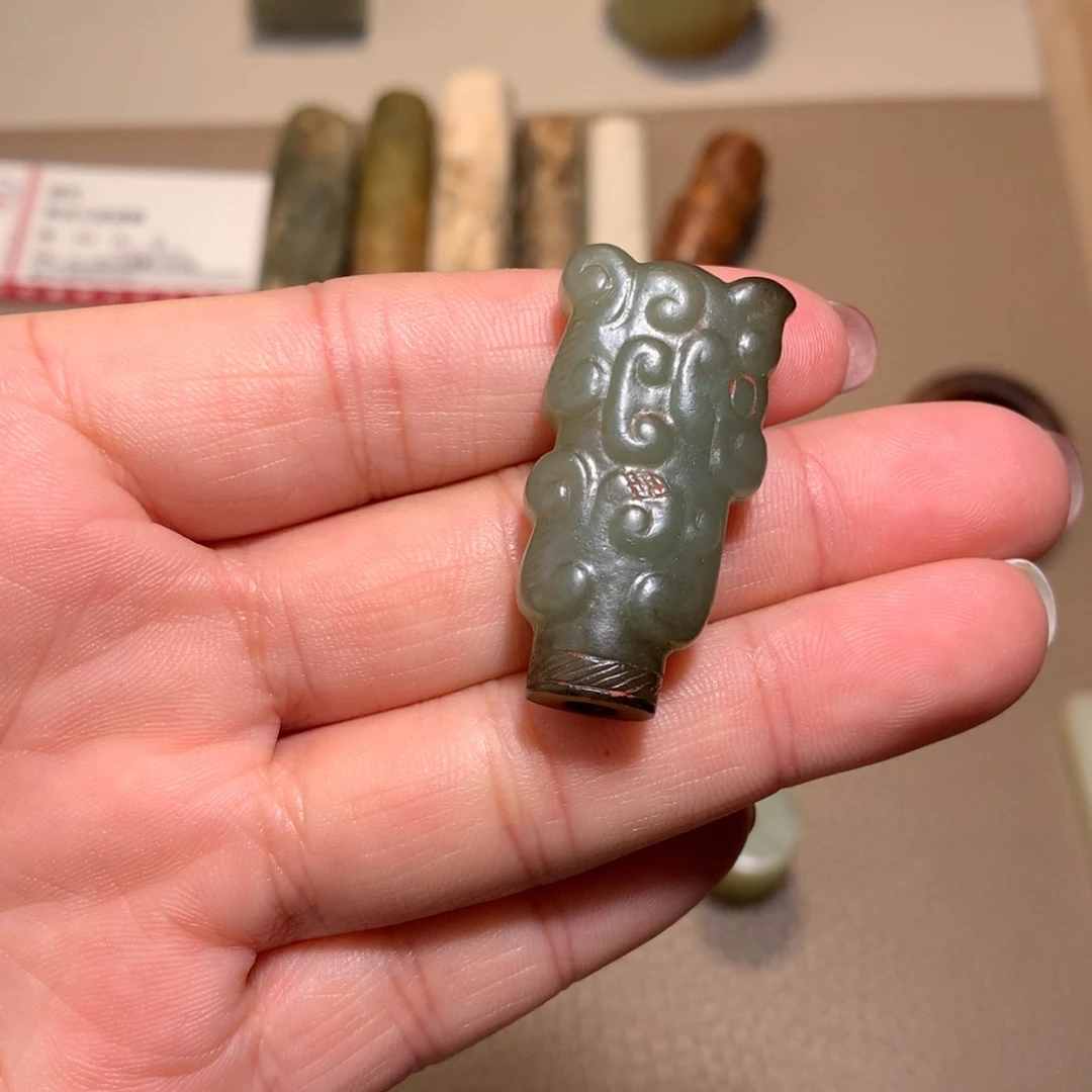 和田玉（糖玉）颈饰未镶嵌原****）