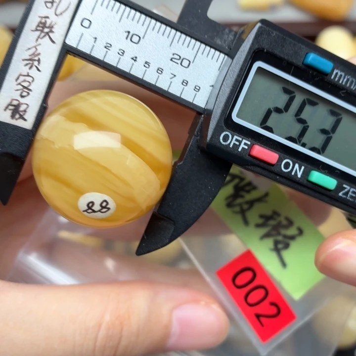 蜜蜡未镶嵌裸石蜜蜡微瑕