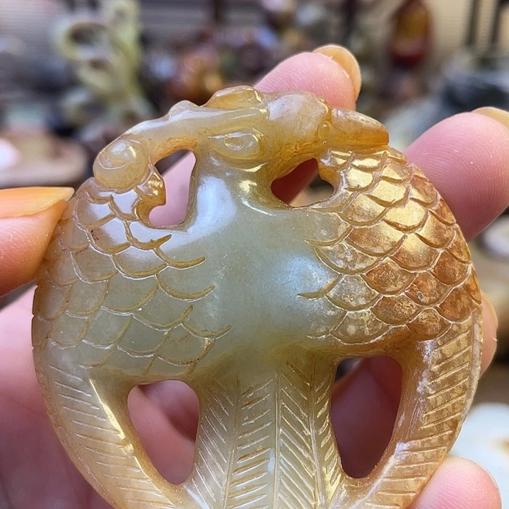 未镶嵌和田玉（糖玉）挂件