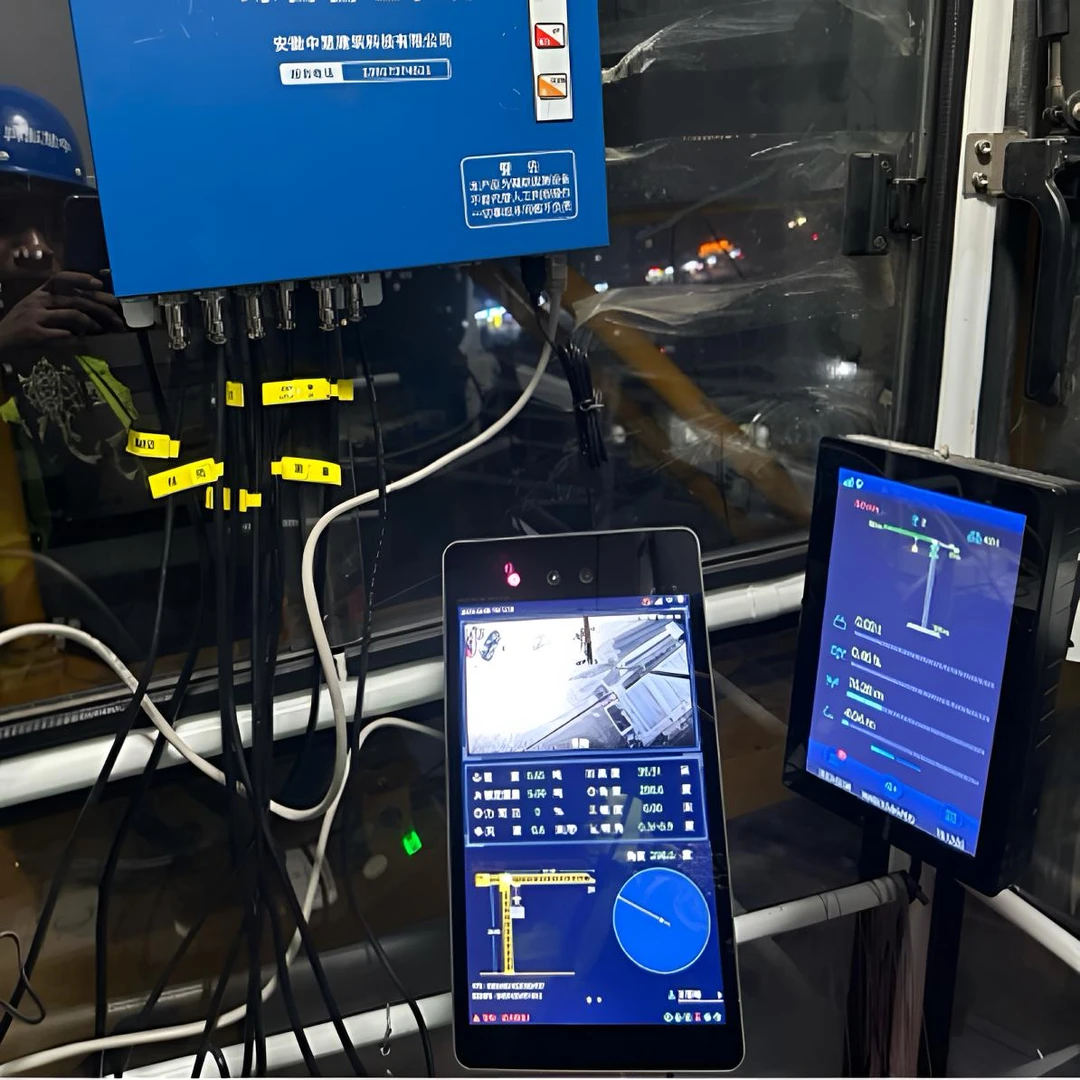 塔机吊钩可视化黑匣子一体机下发人脸识别安全可视综合管理系统