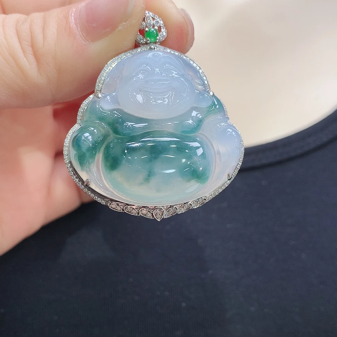 翡翠颈饰18K金镶嵌佛公