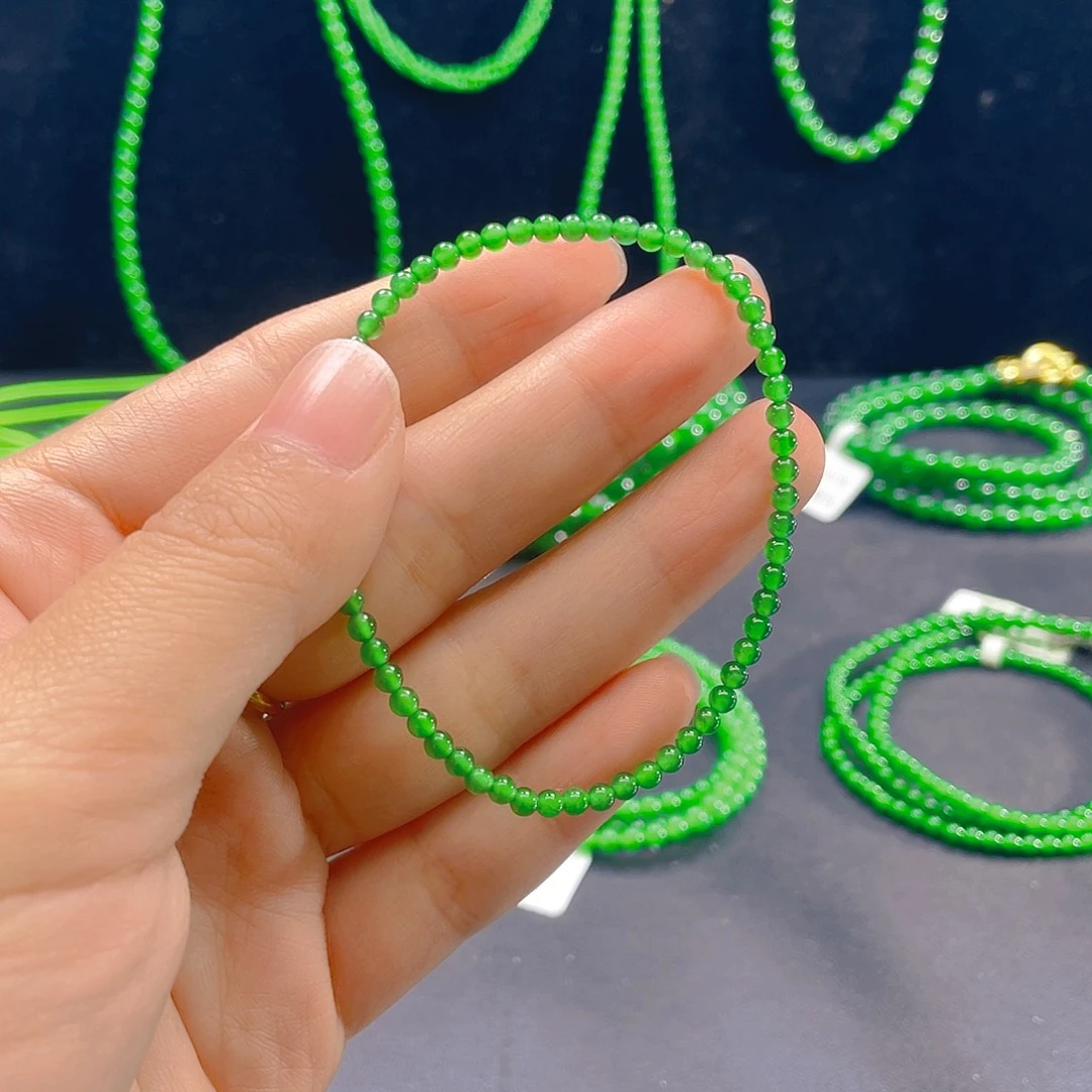 翡翠未镶嵌颈饰卡3