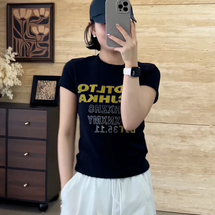 爆款高端别致字母印花短袖t恤女2025夏季新款气质辣妹风体恤上衣