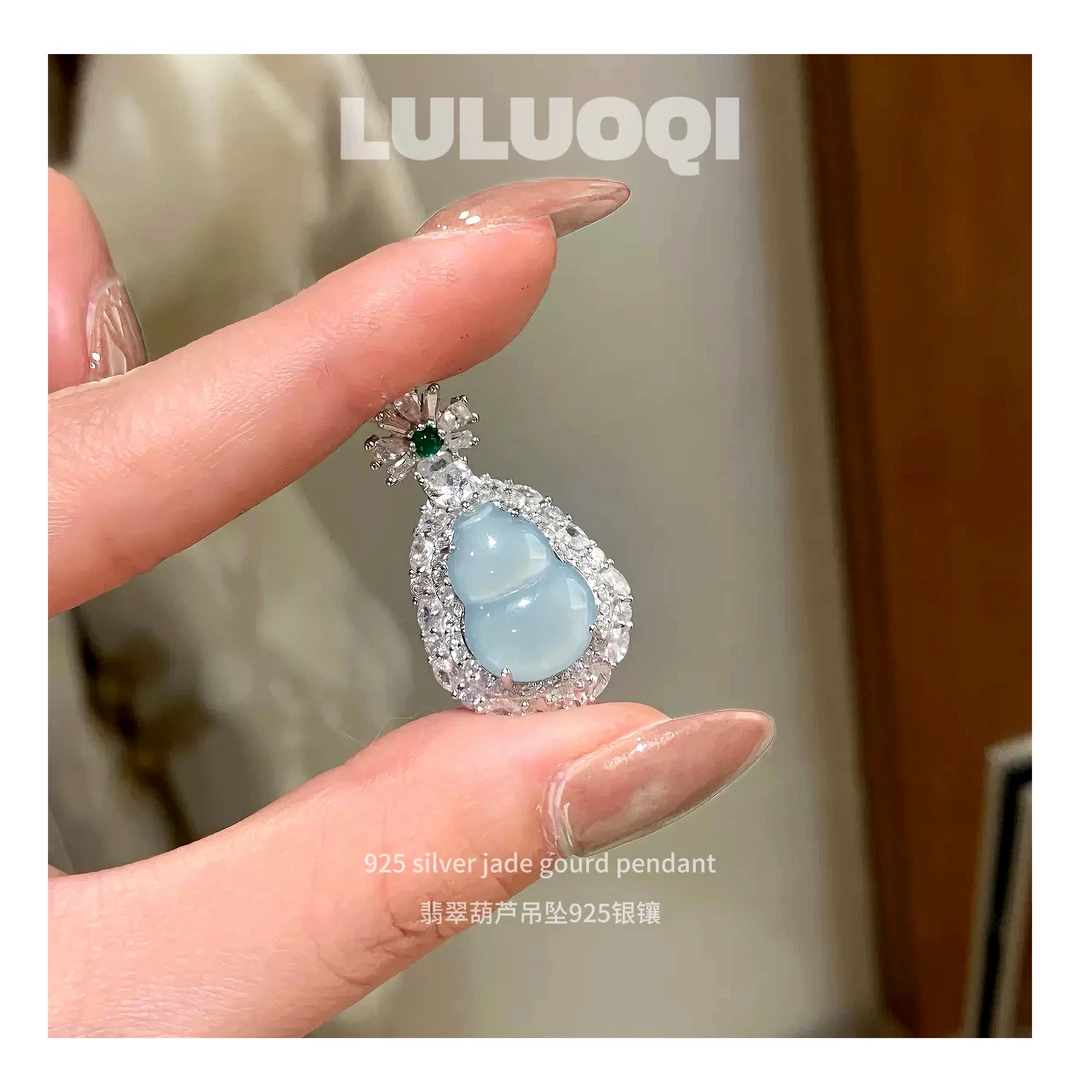 天然危料A货翡翠葫芦吊坠精致百搭气质多样性发一